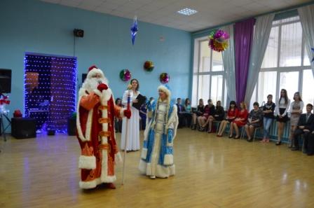 Ёлка Главы 1.JPG Ёлка Главы 1.JPG